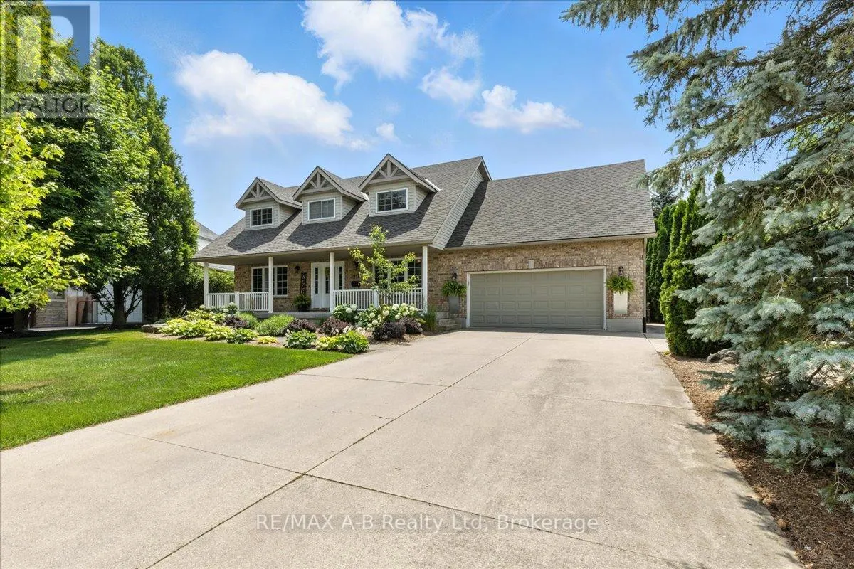 214 JORDAN CRESCENT