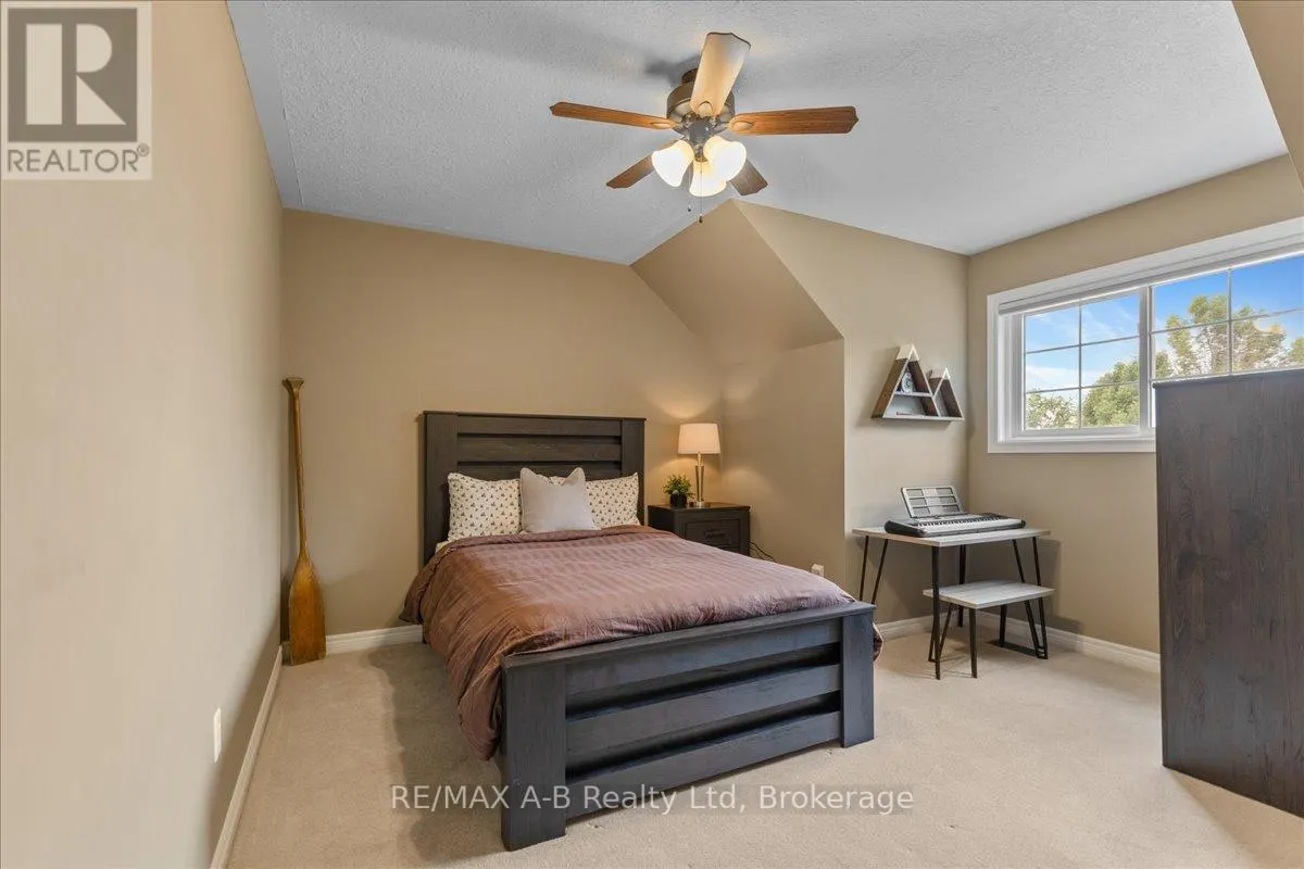 214 JORDAN CRESCENT
