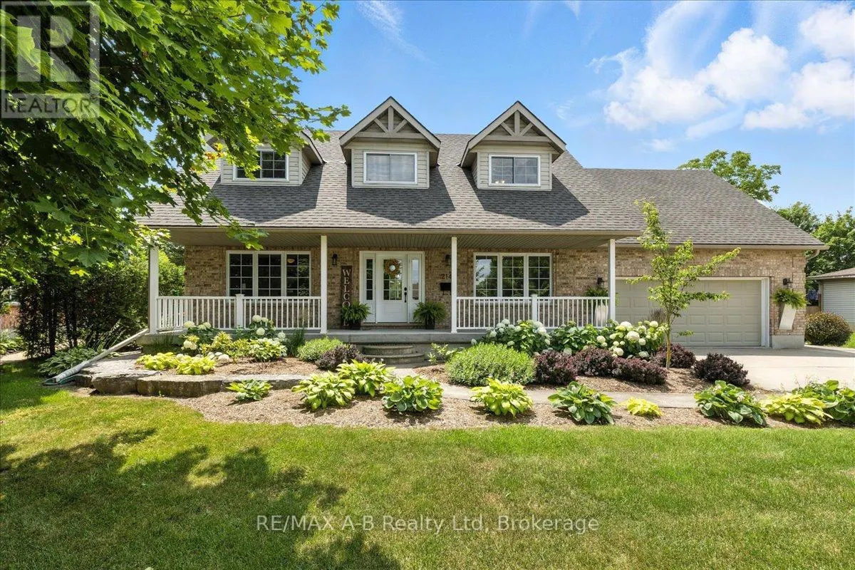 214 JORDAN CRESCENT