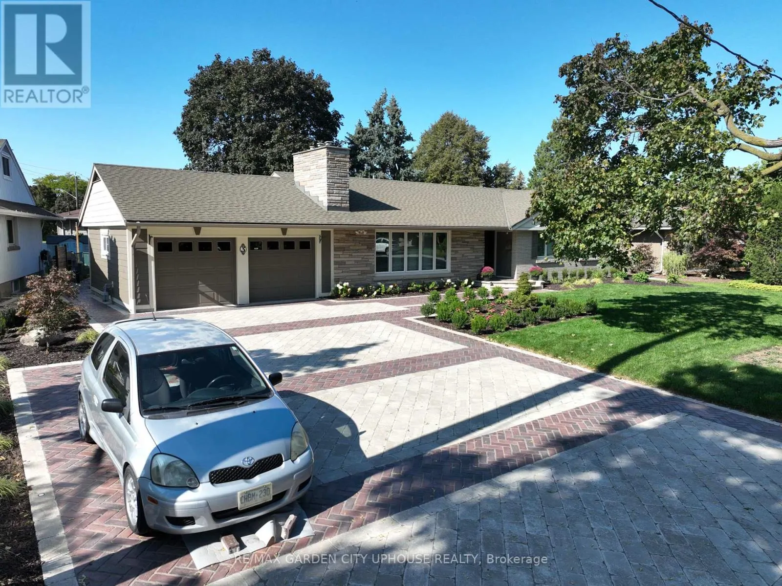 3 NANCY DRIVE