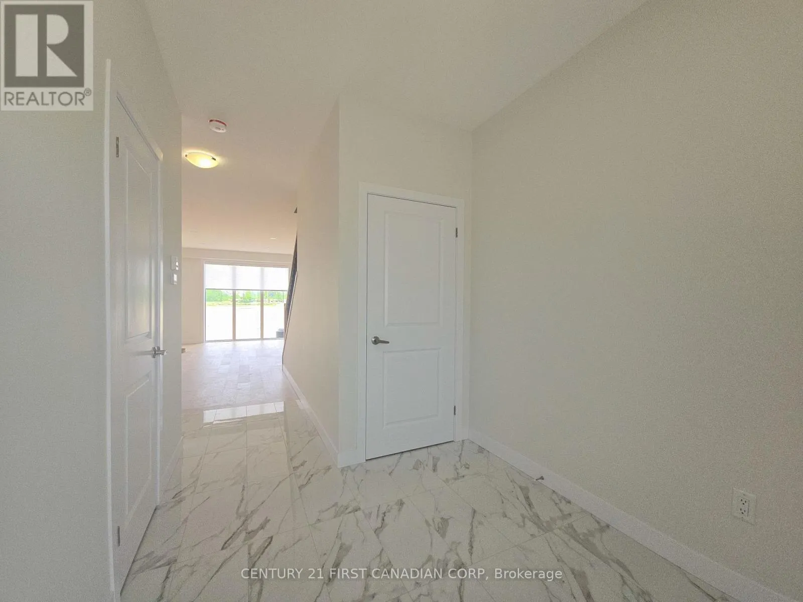 4273 CALHOUN WAY