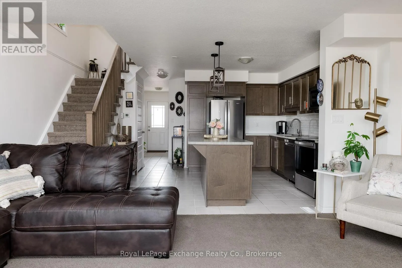 39 - 409 JOSEPH STREET, #39