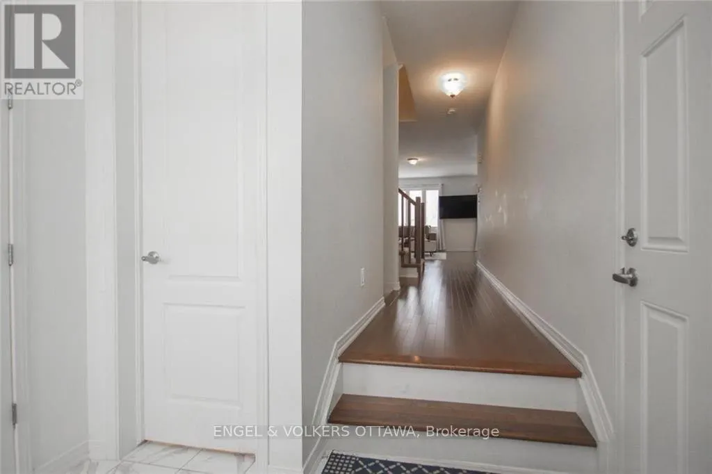 507 TULIP TREE WAY