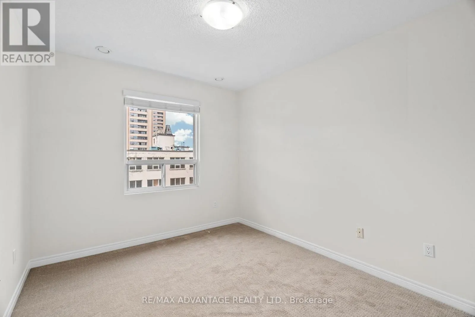 301 - 435 COLBORNE STREET, #301