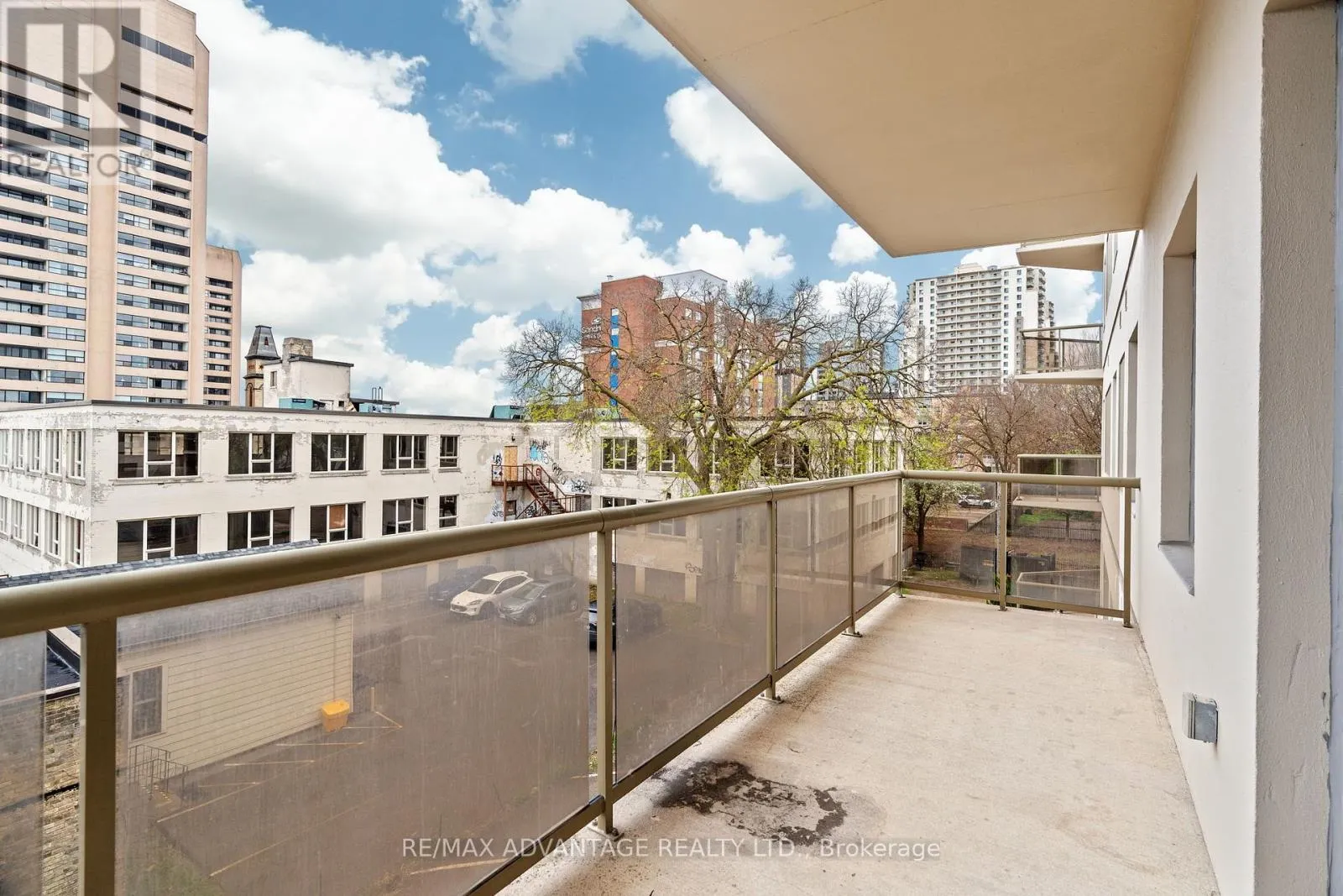 301 - 435 COLBORNE STREET, #301