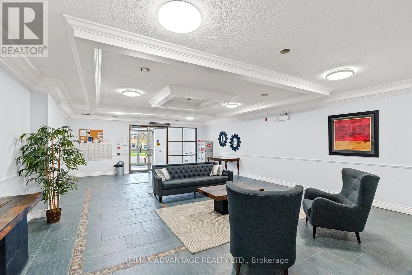 301 - 435 COLBORNE STREET, #301
