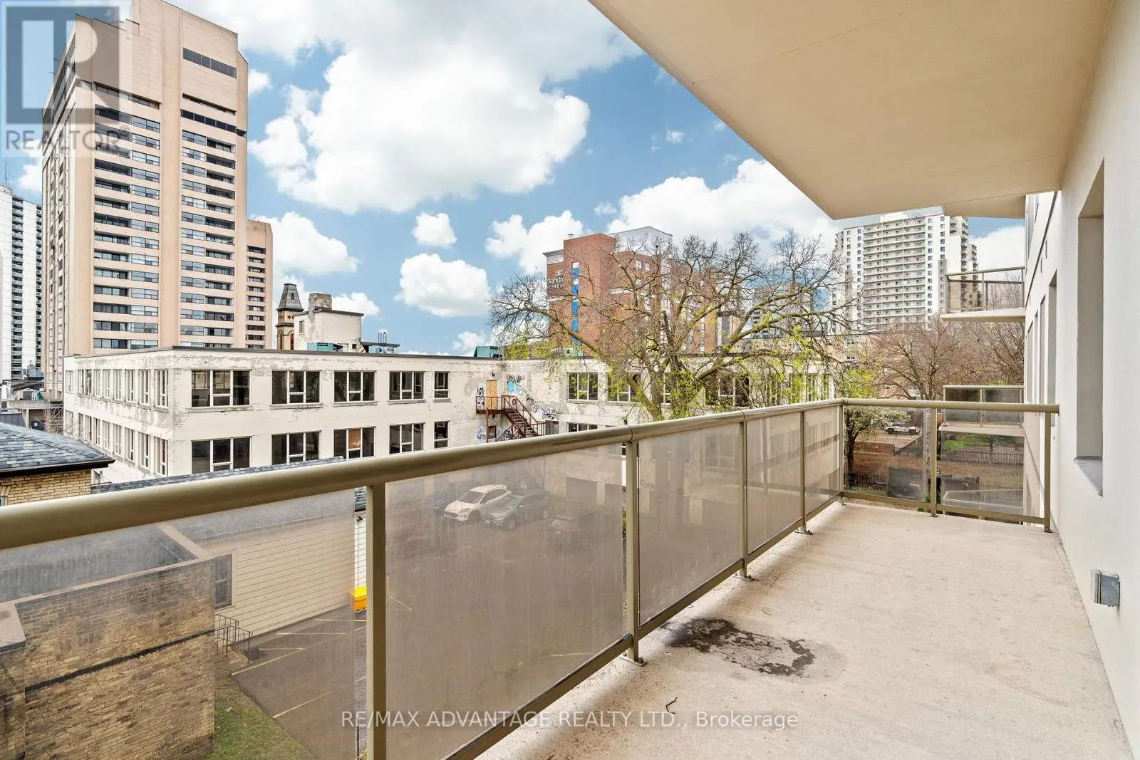 301 - 435 COLBORNE STREET, #301