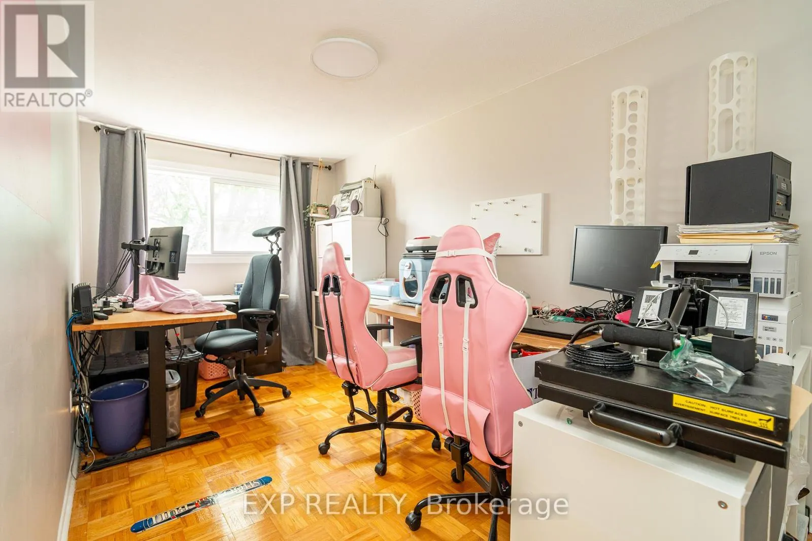 40 - 2296 ORIENT PARK DRIVE