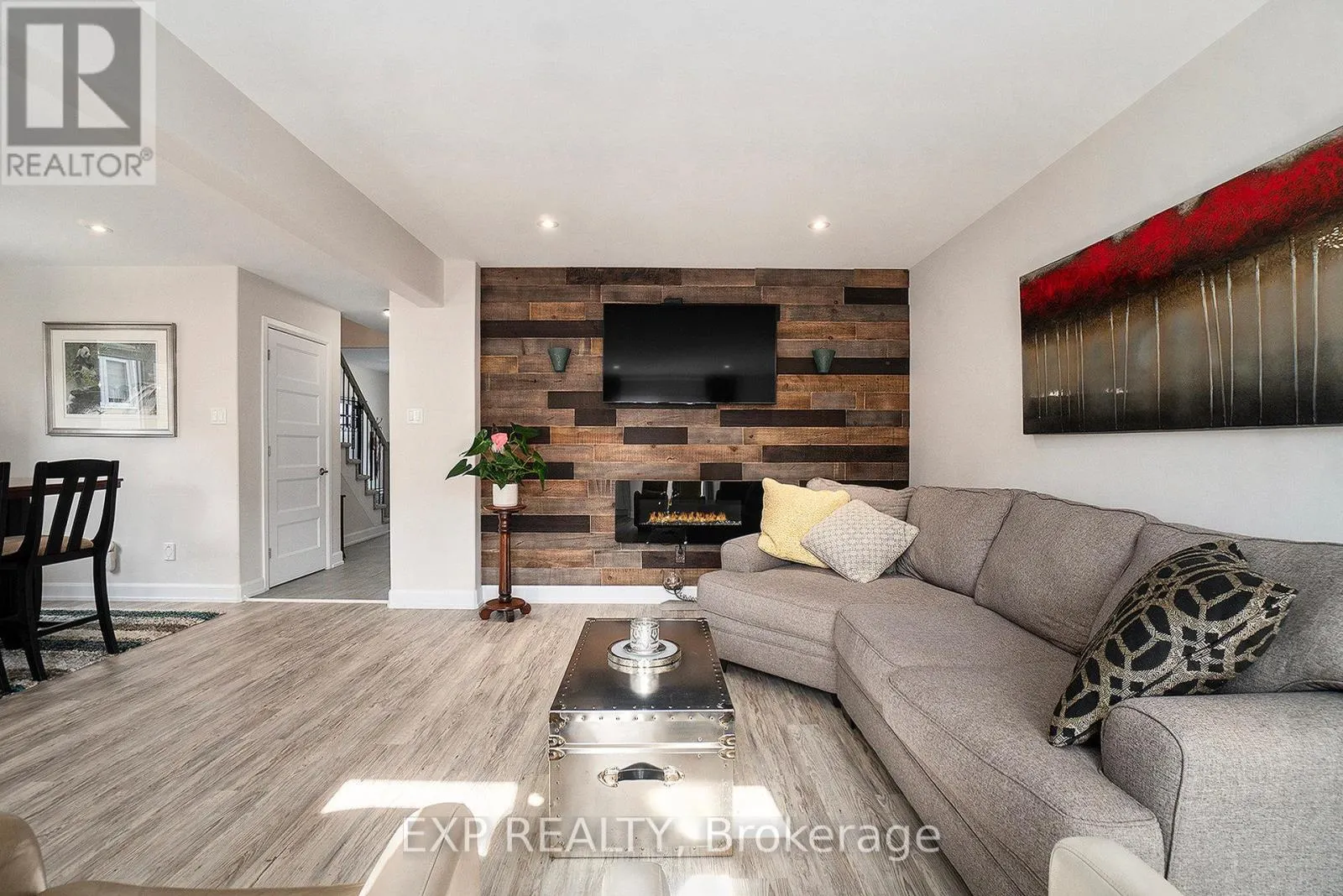 704 AZURE STREET