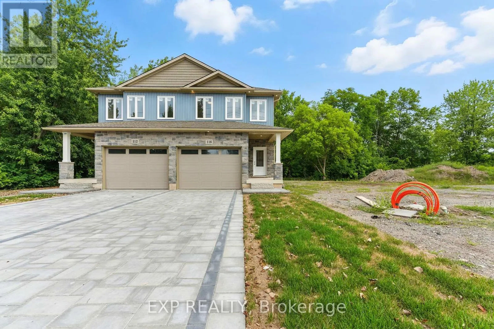 116 FORKS ROAD E