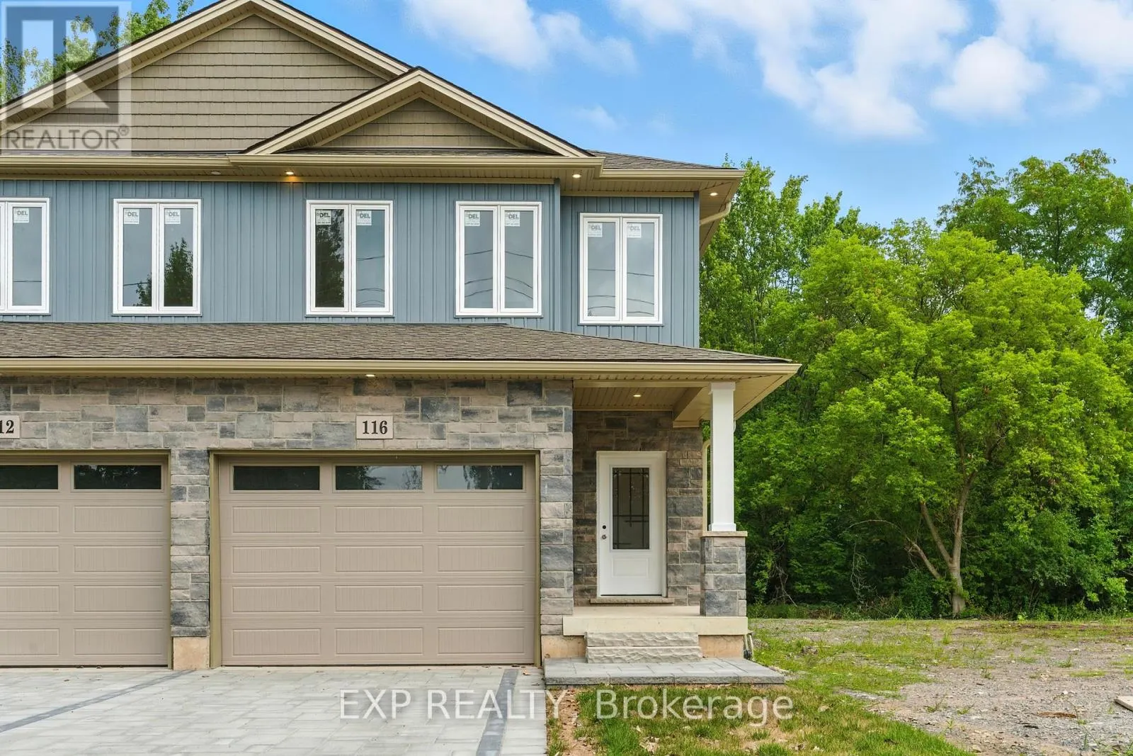 116 FORKS ROAD E