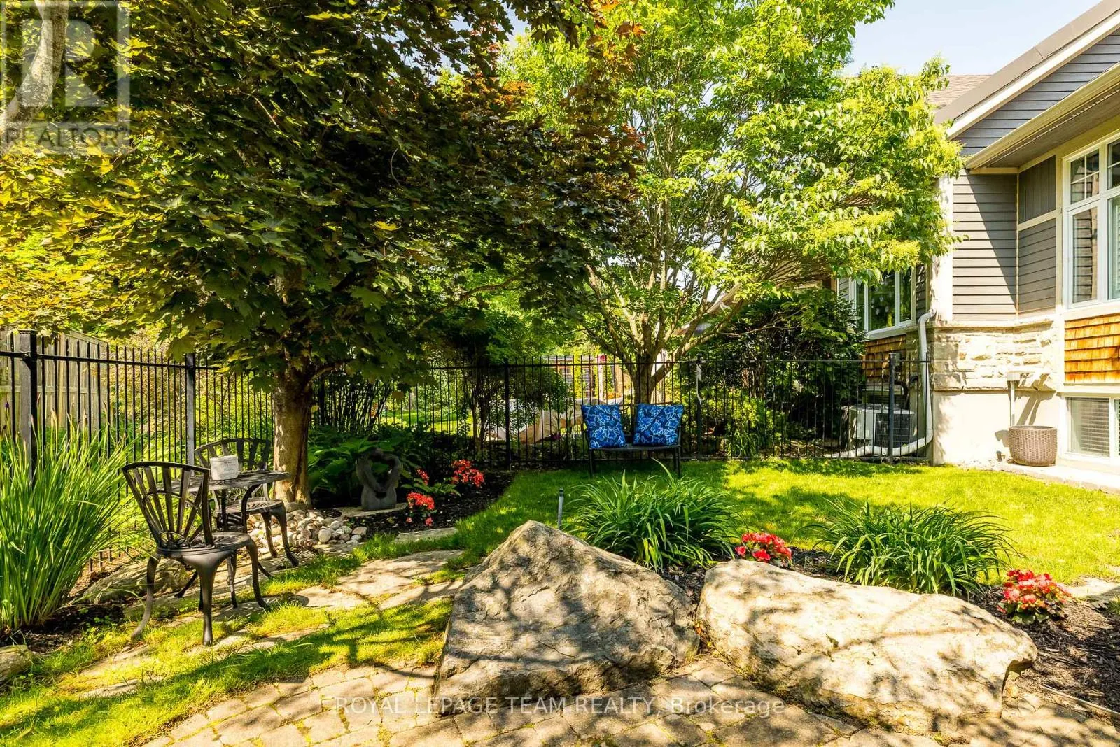 19 TURTLE POINT PRIVATE