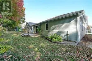 18 WILKINS CRESCENT