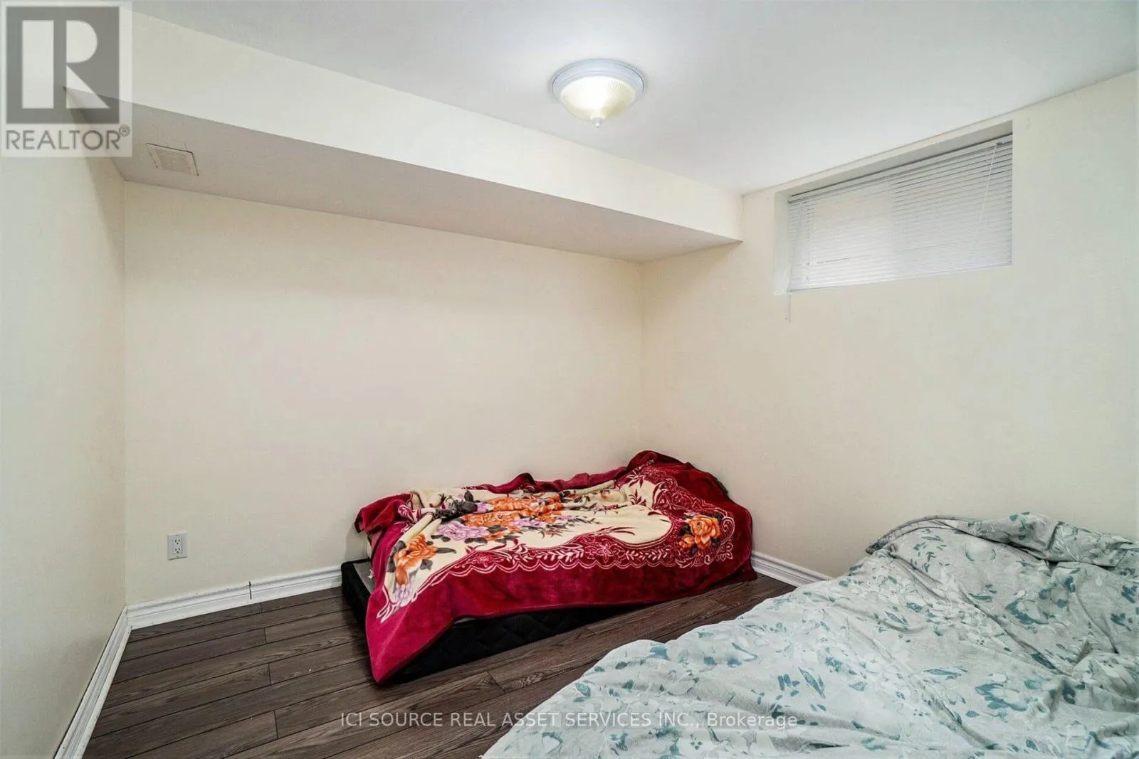 1303 ALBANY DRIVE