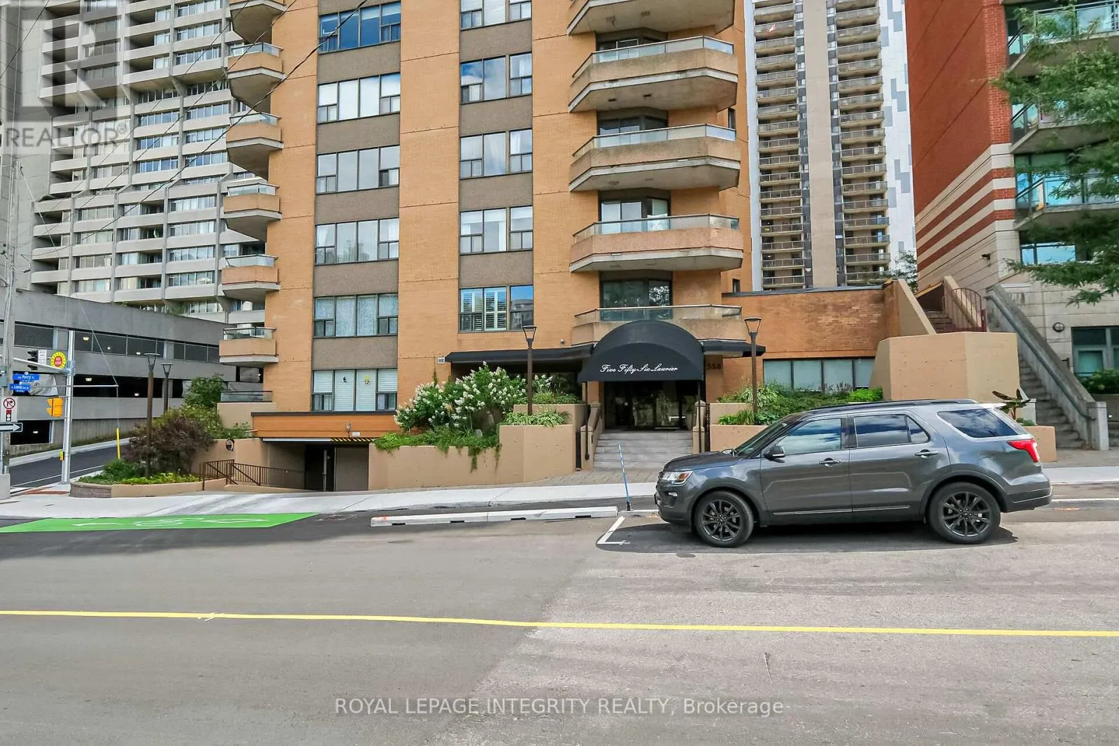 601 - 556 LAURIER AVENUE W