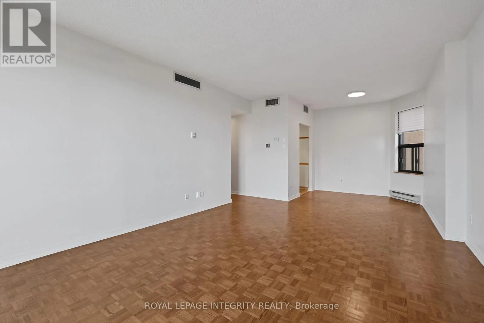 601 - 556 LAURIER AVENUE W