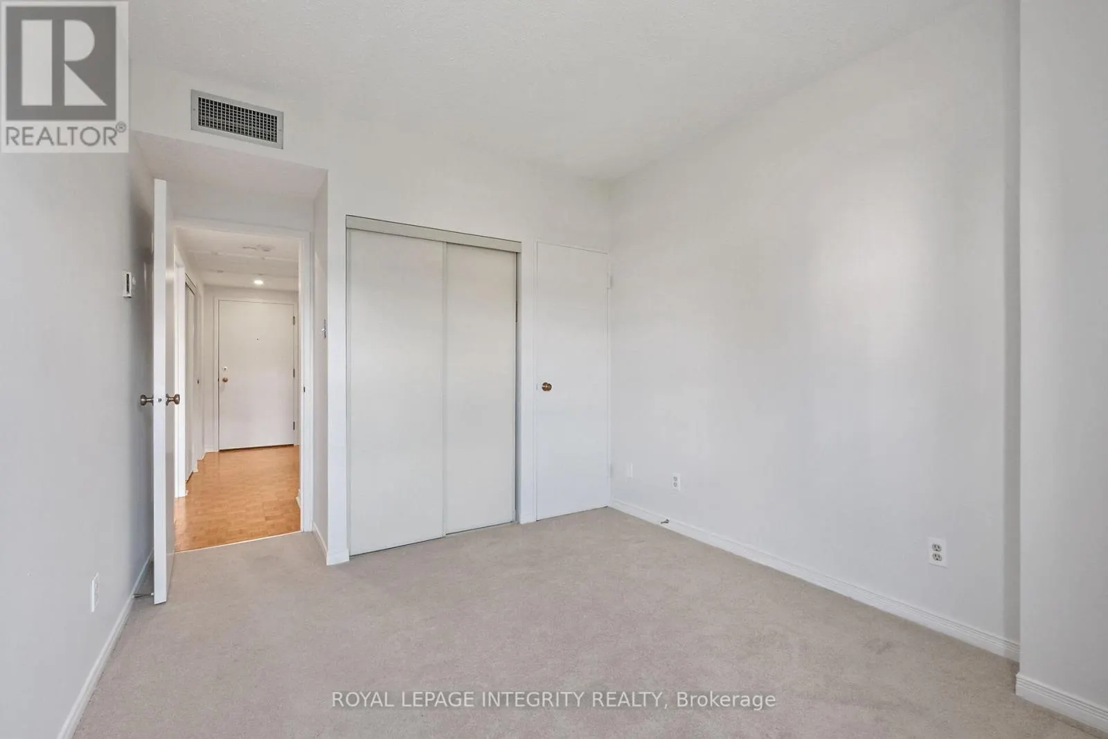 601 - 556 LAURIER AVENUE W