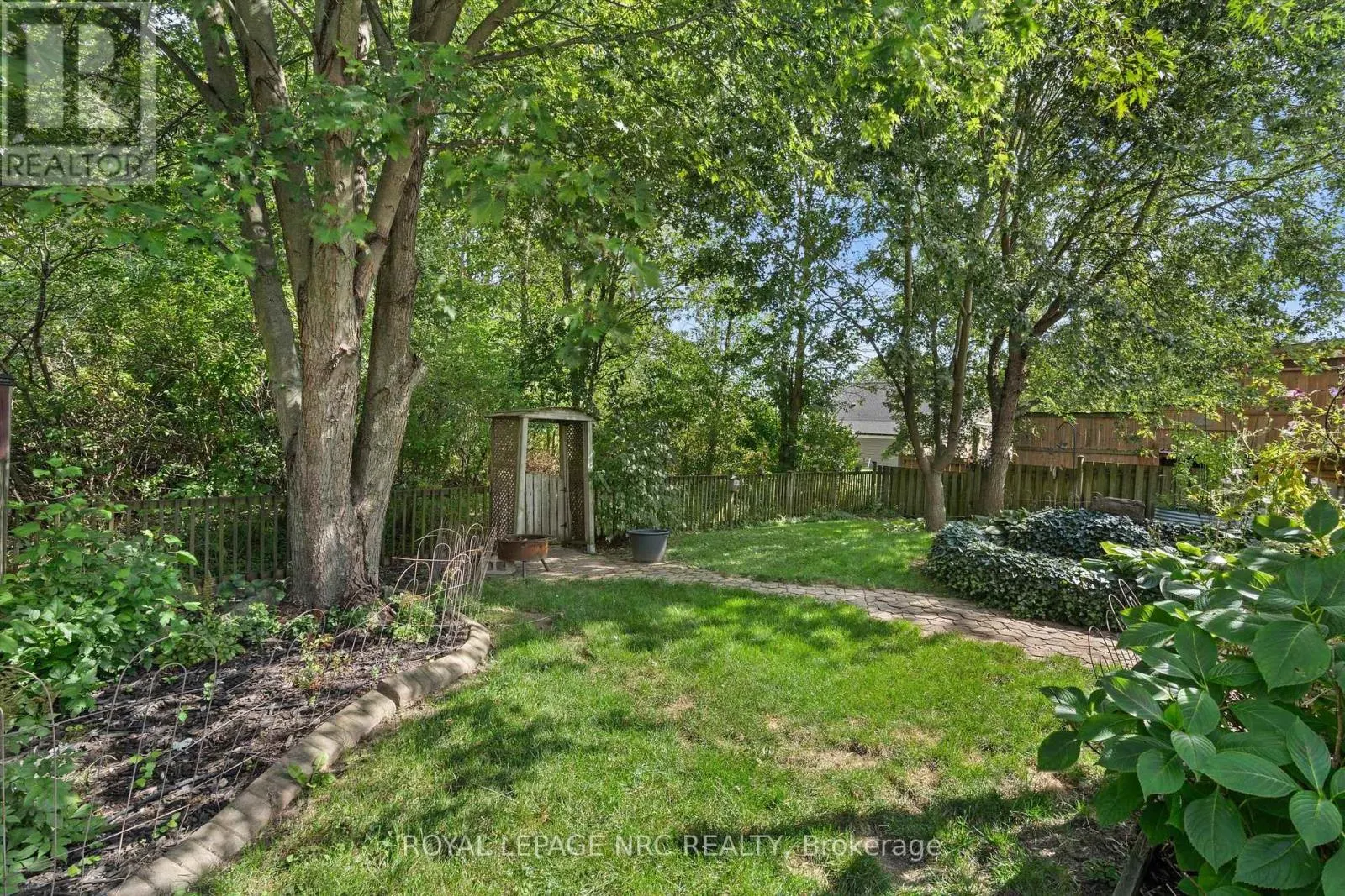 52 THOROLD AVENUE