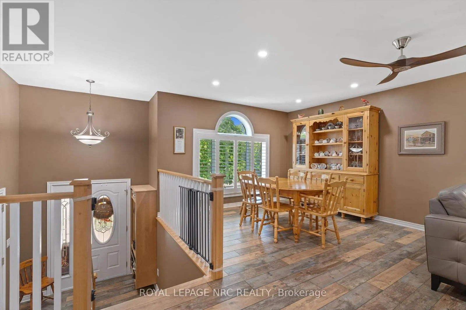 52 THOROLD AVENUE