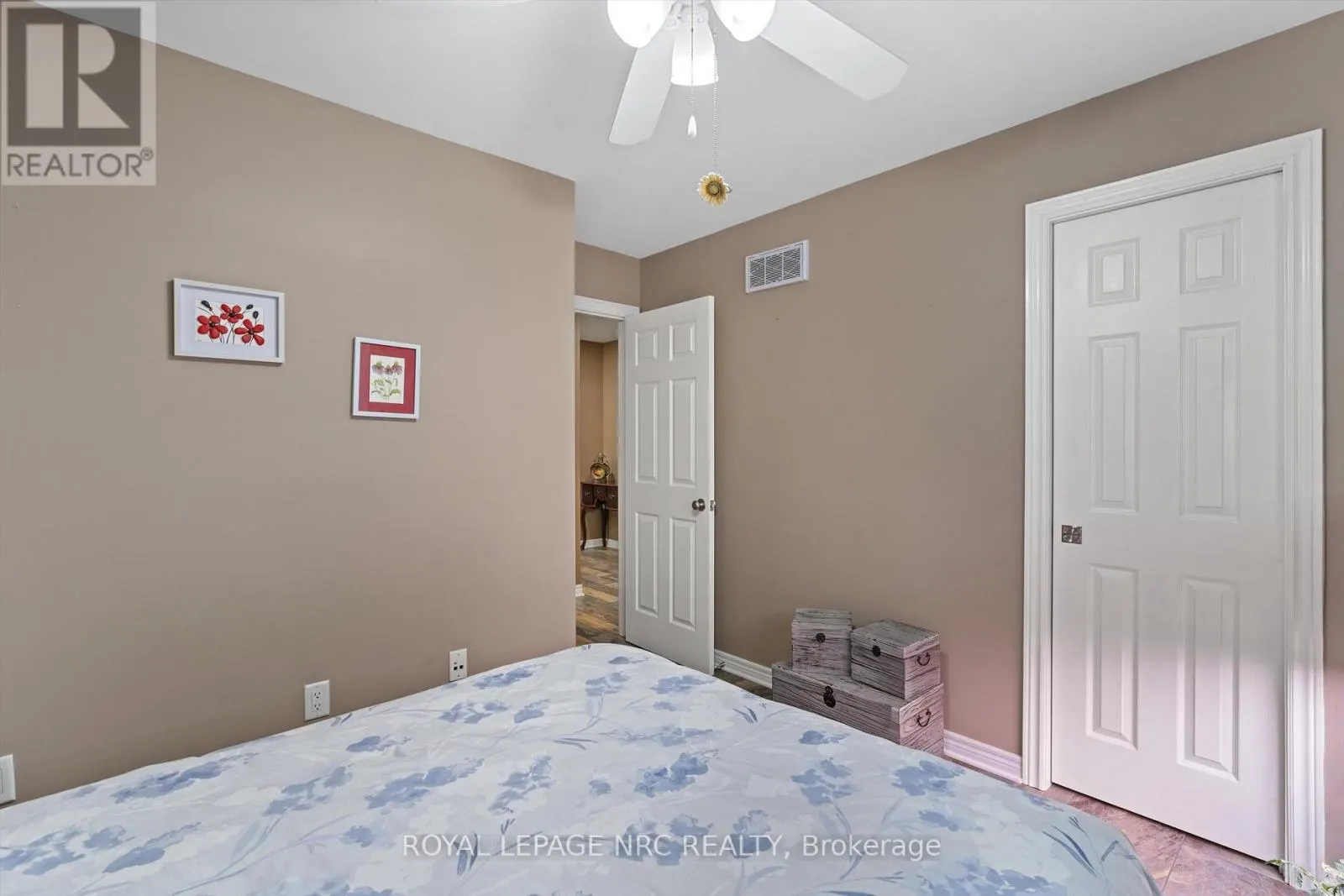 52 THOROLD AVENUE