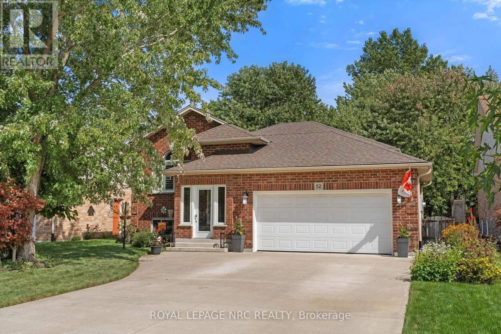 52 THOROLD AVENUE