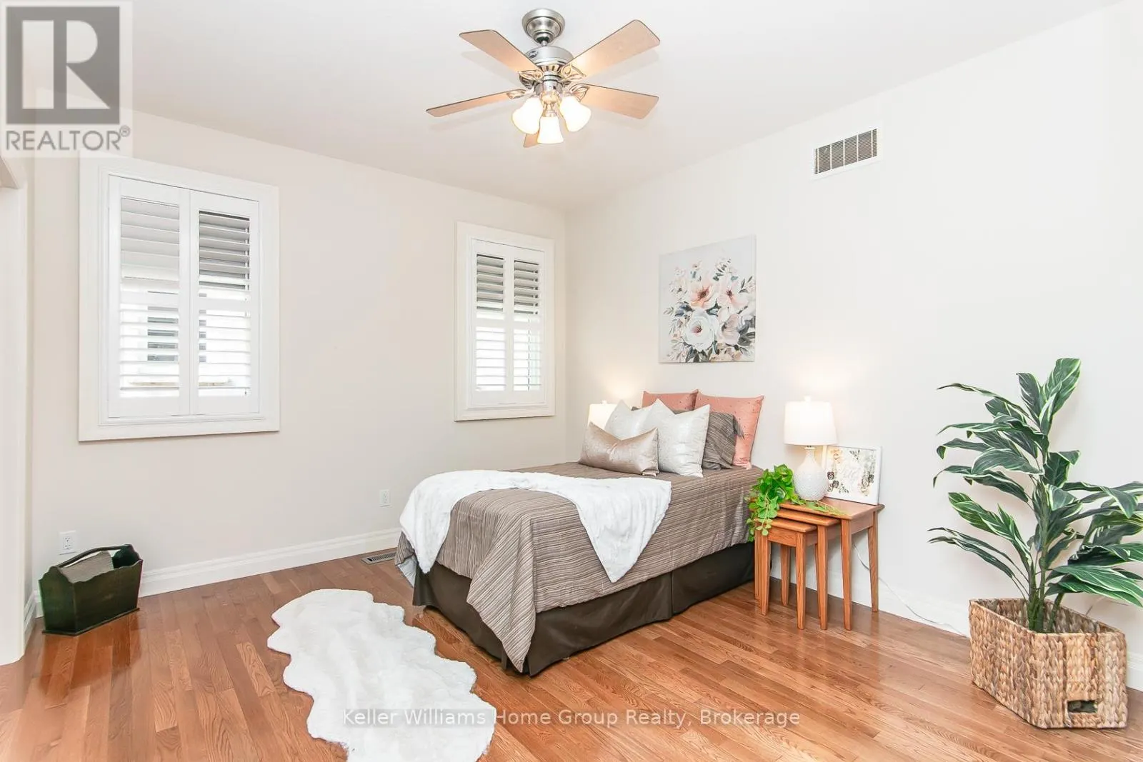 15 KEYS CRESCENT