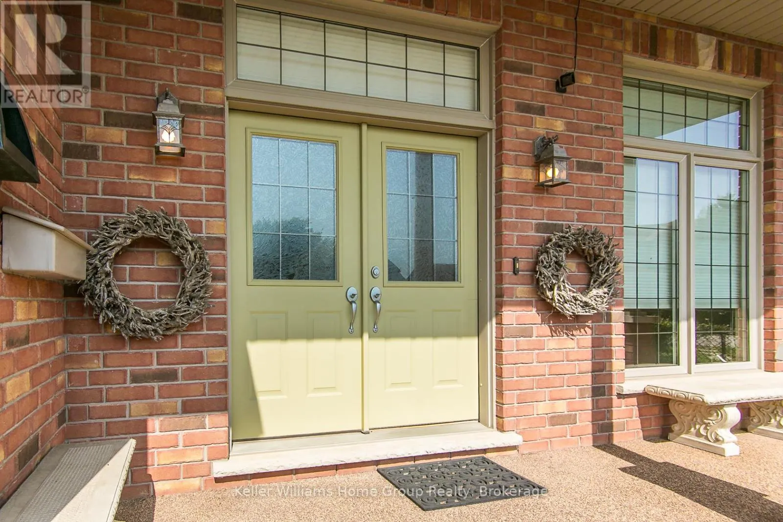 15 KEYS CRESCENT