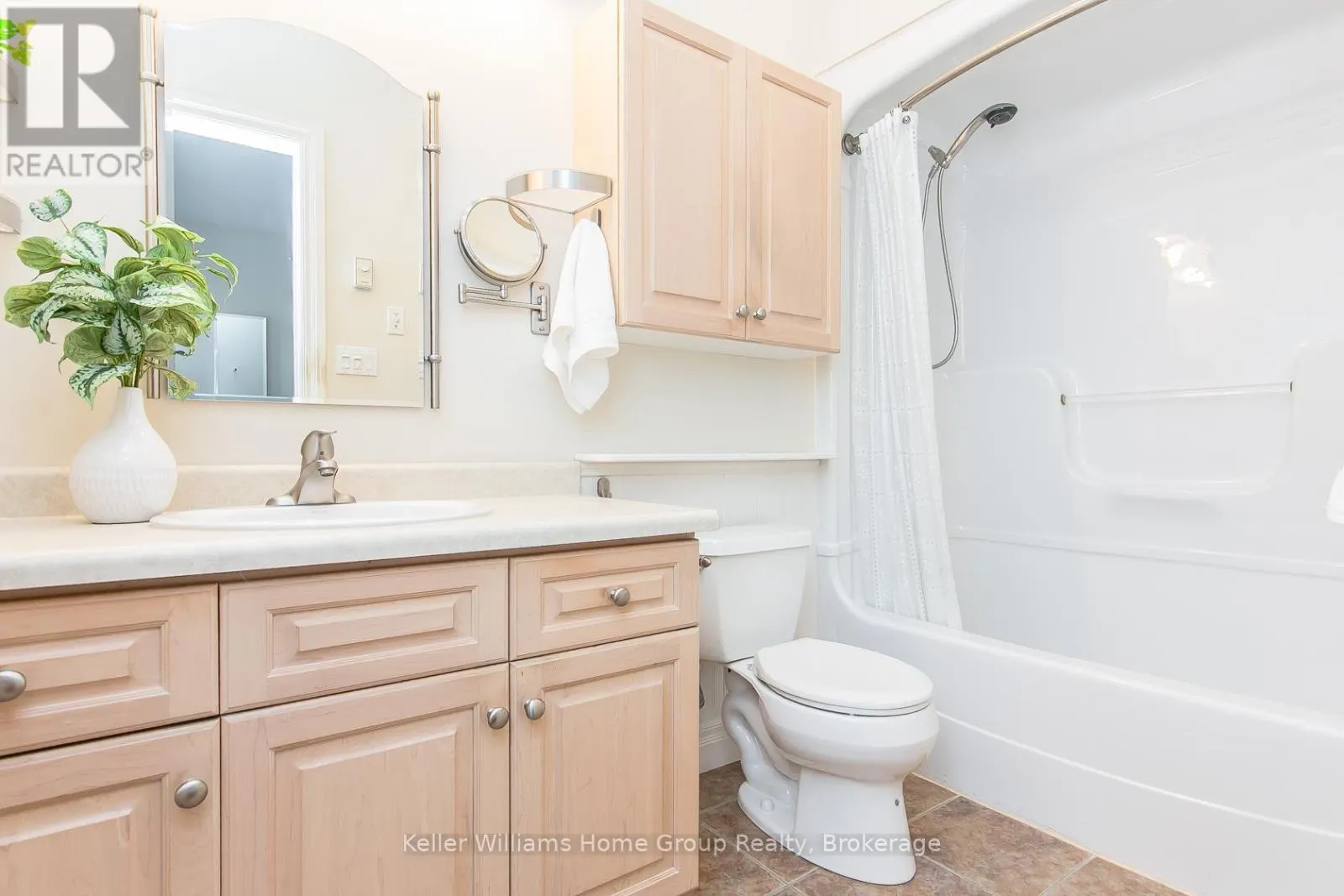 15 KEYS CRESCENT