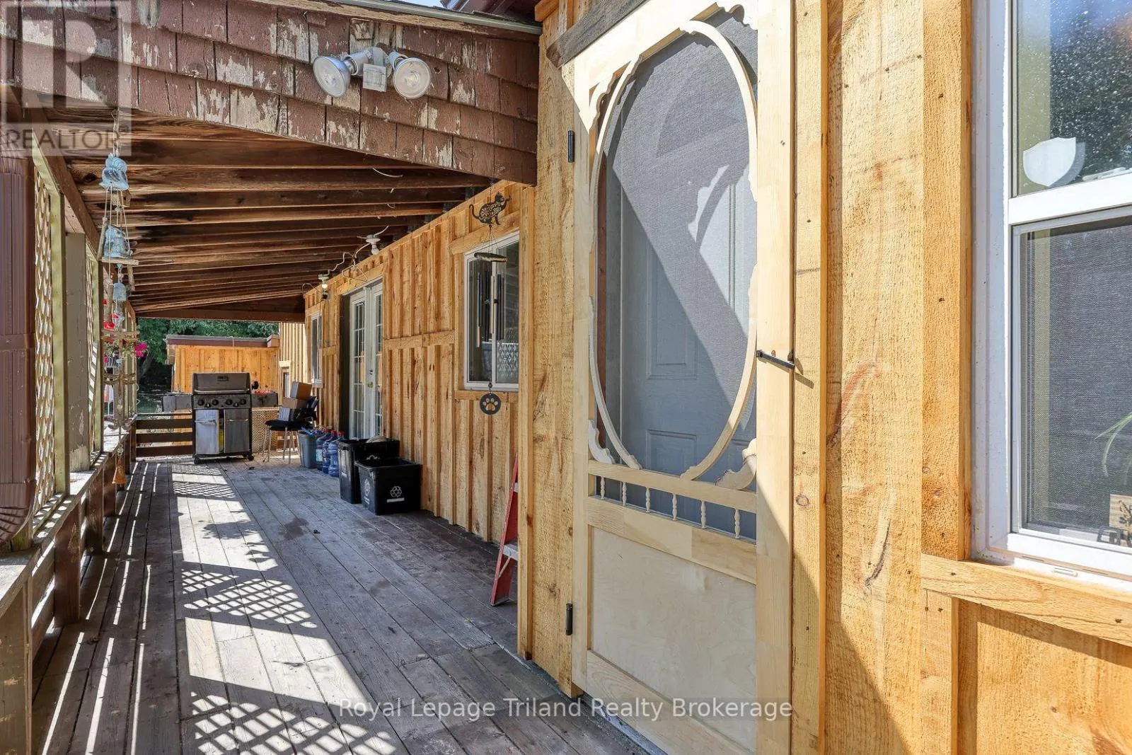 32 BAIRD STREET N