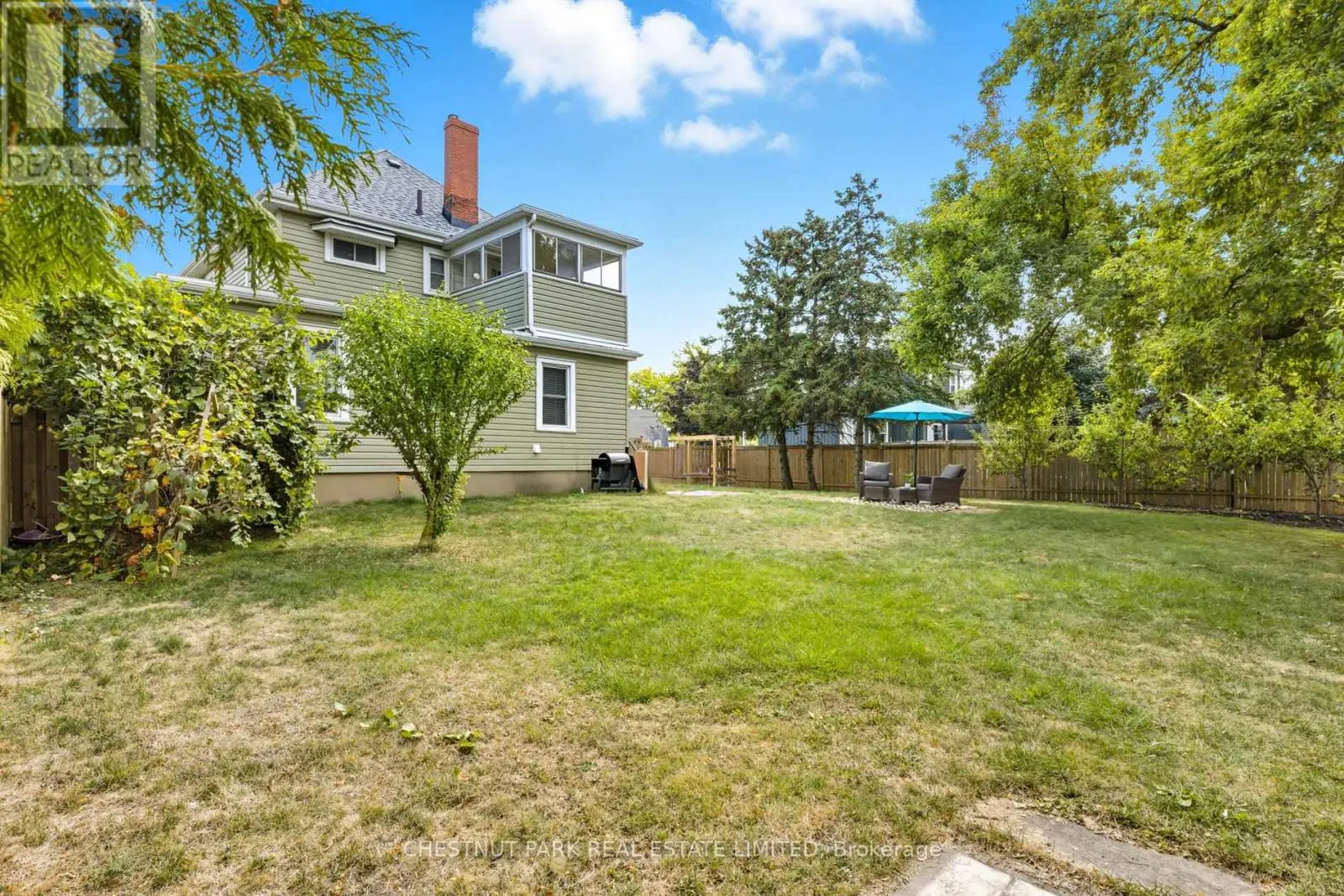 11 FAIRVIEW ROAD