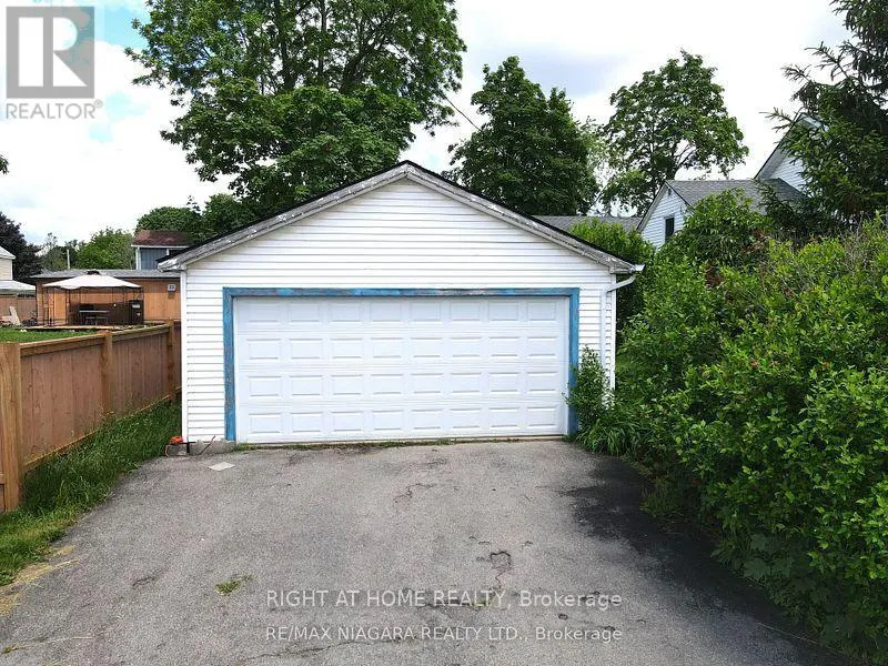 144 WATERLOO STREET