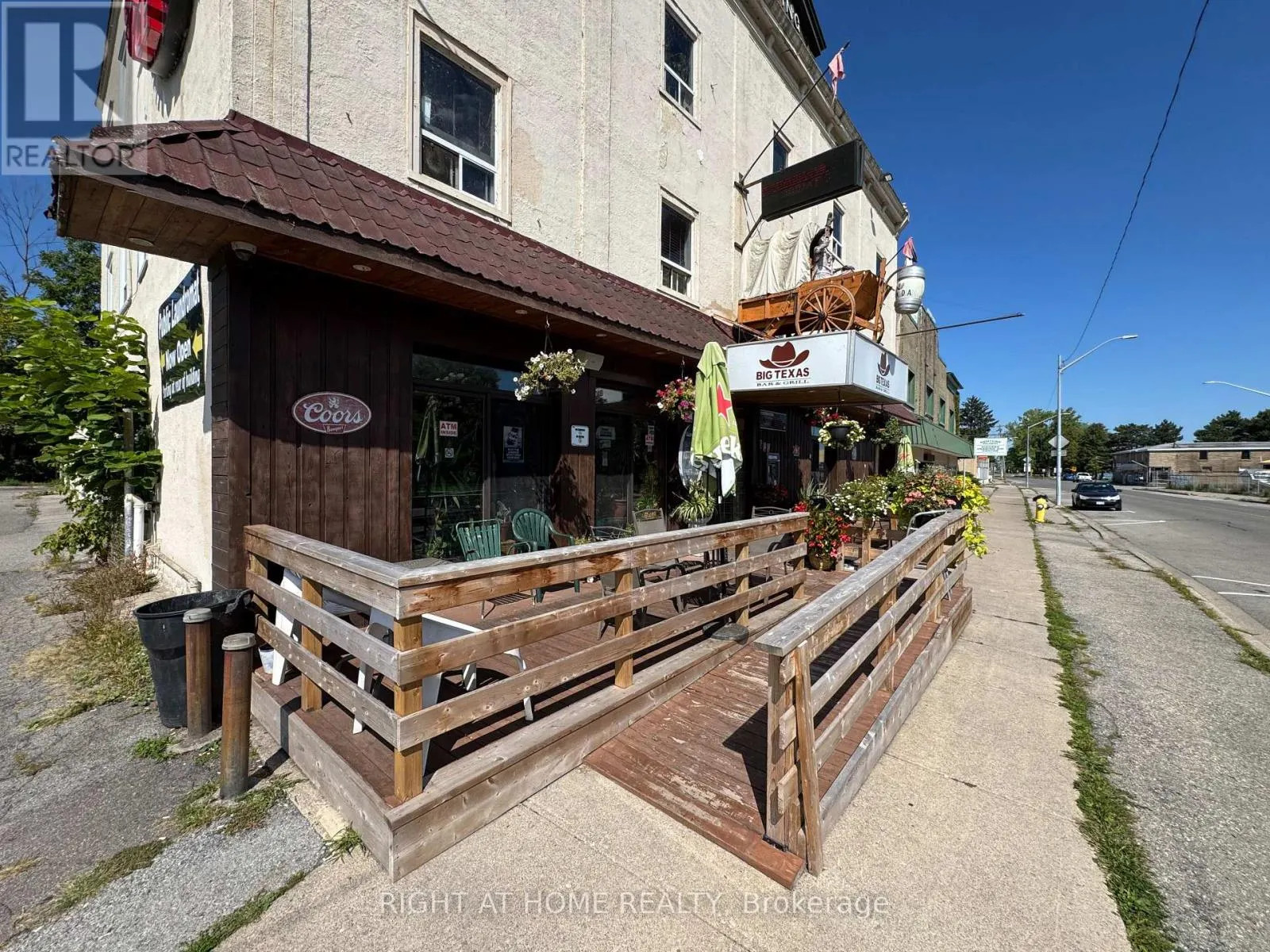 144 WATERLOO STREET