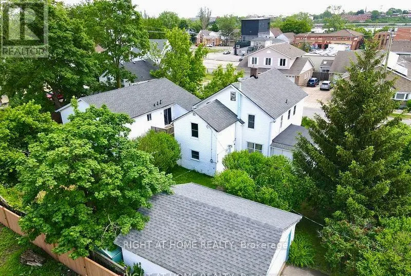 144 WATERLOO STREET