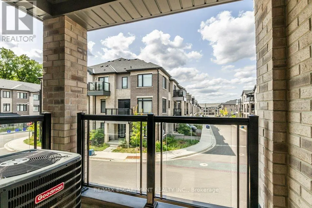1115 - 585 COLBORNE STREET E