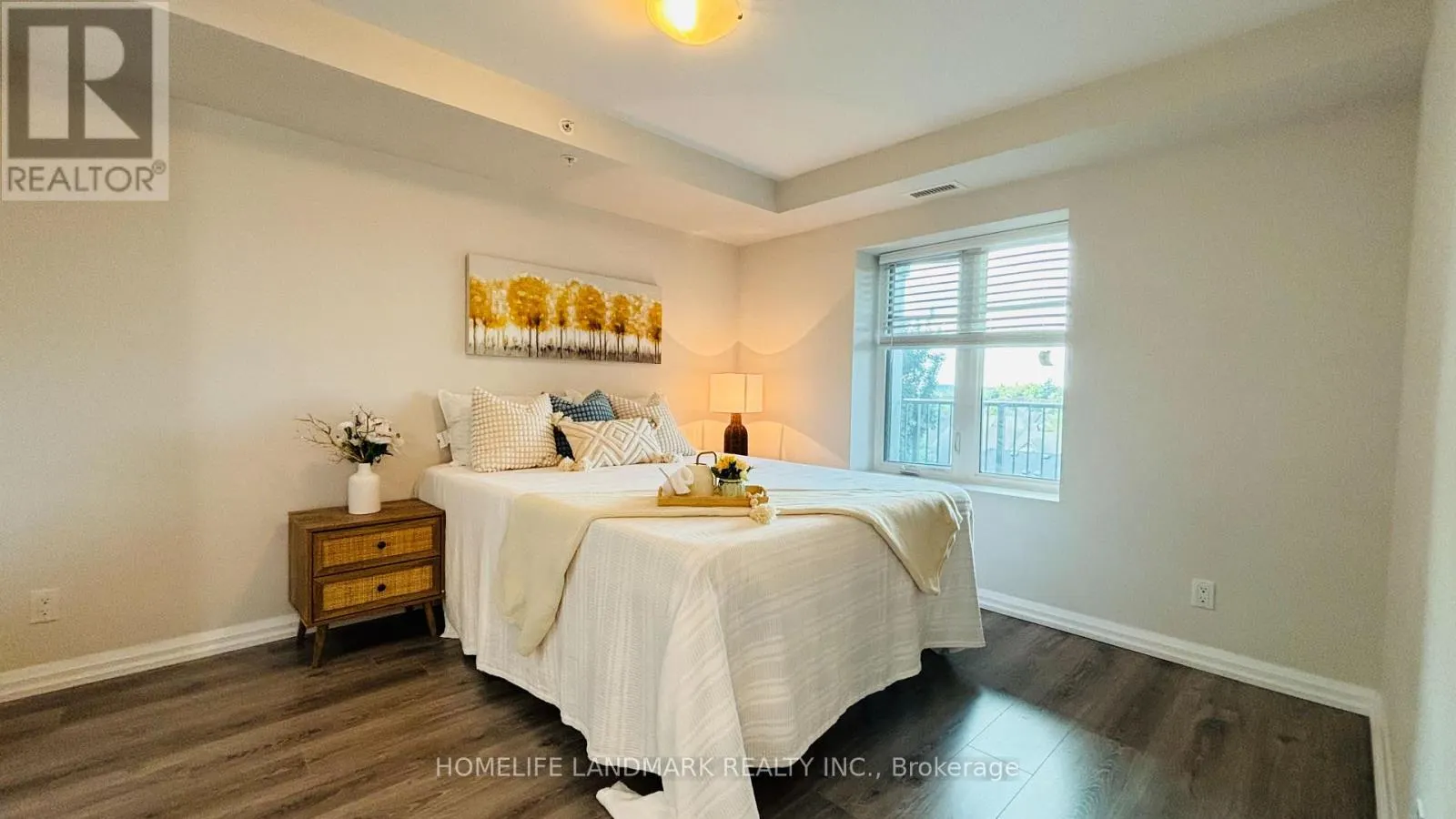 410 - 778 LAURELWOOD DRIVE