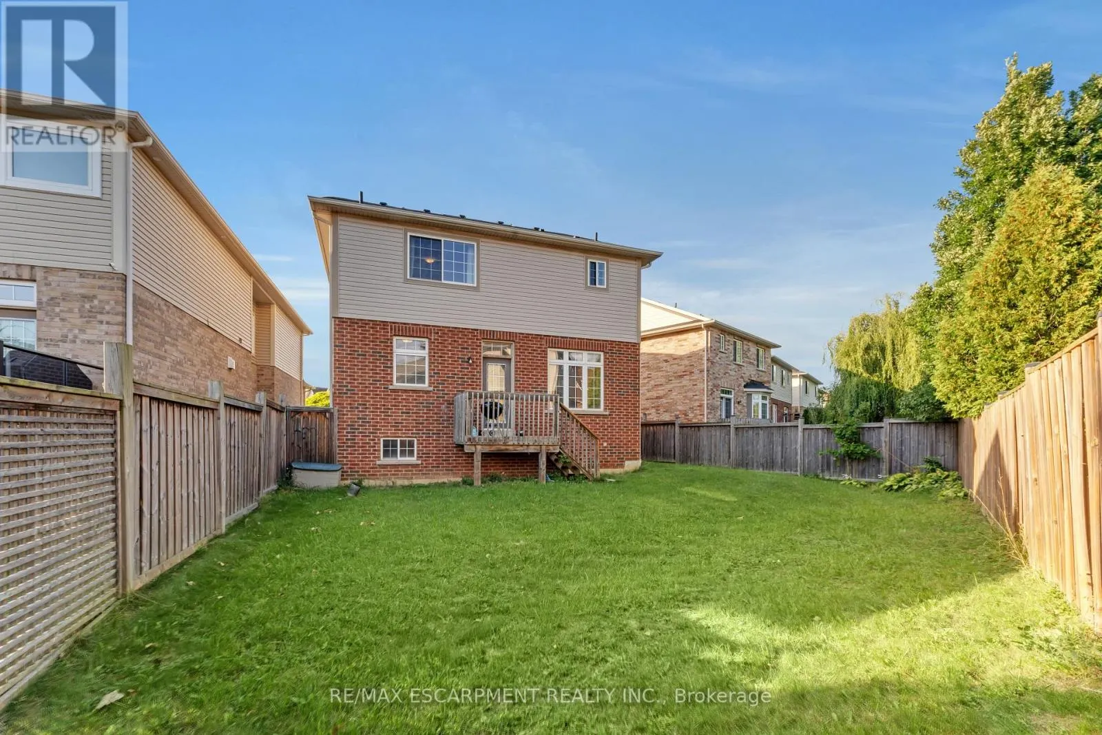 36 CONNELL CRESCENT