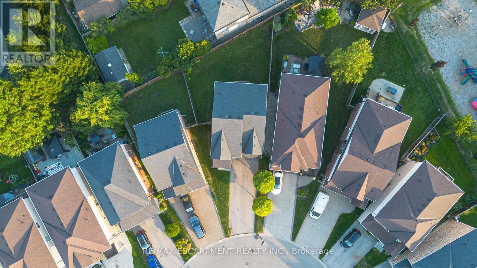 36 CONNELL CRESCENT