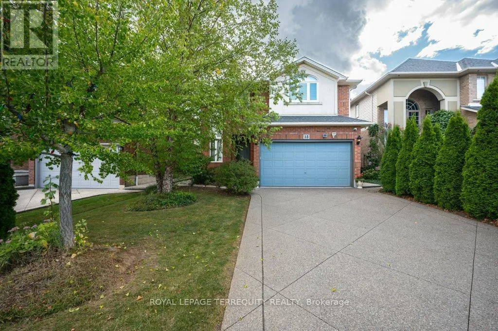 15 ARMOUR CRESCENT