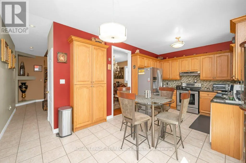 15 ARMOUR CRESCENT