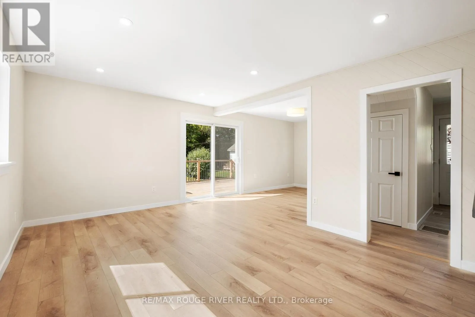 363 CAMPBELL STREET