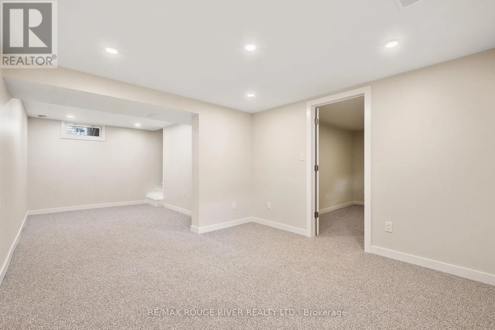 363 CAMPBELL STREET