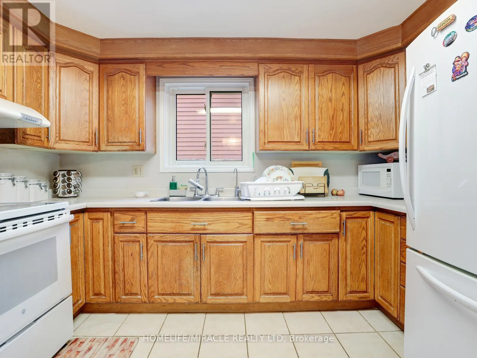 128 MACATEE PLACE