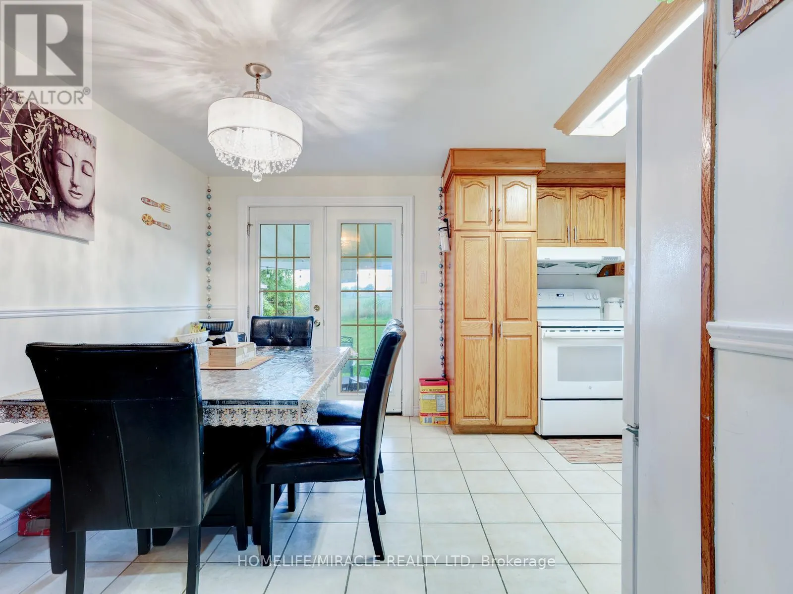 128 MACATEE PLACE