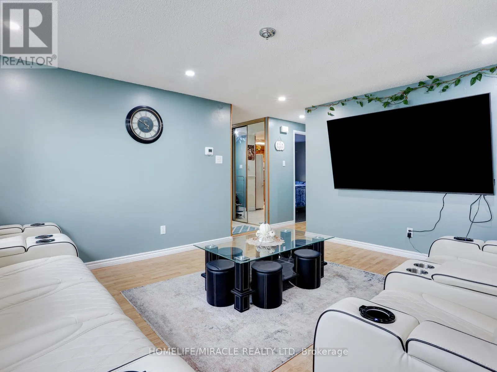 128 MACATEE PLACE