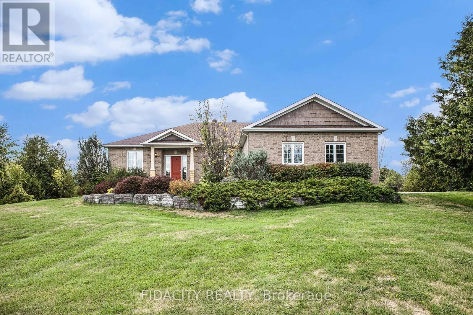 16 CANADIAN DRIVE