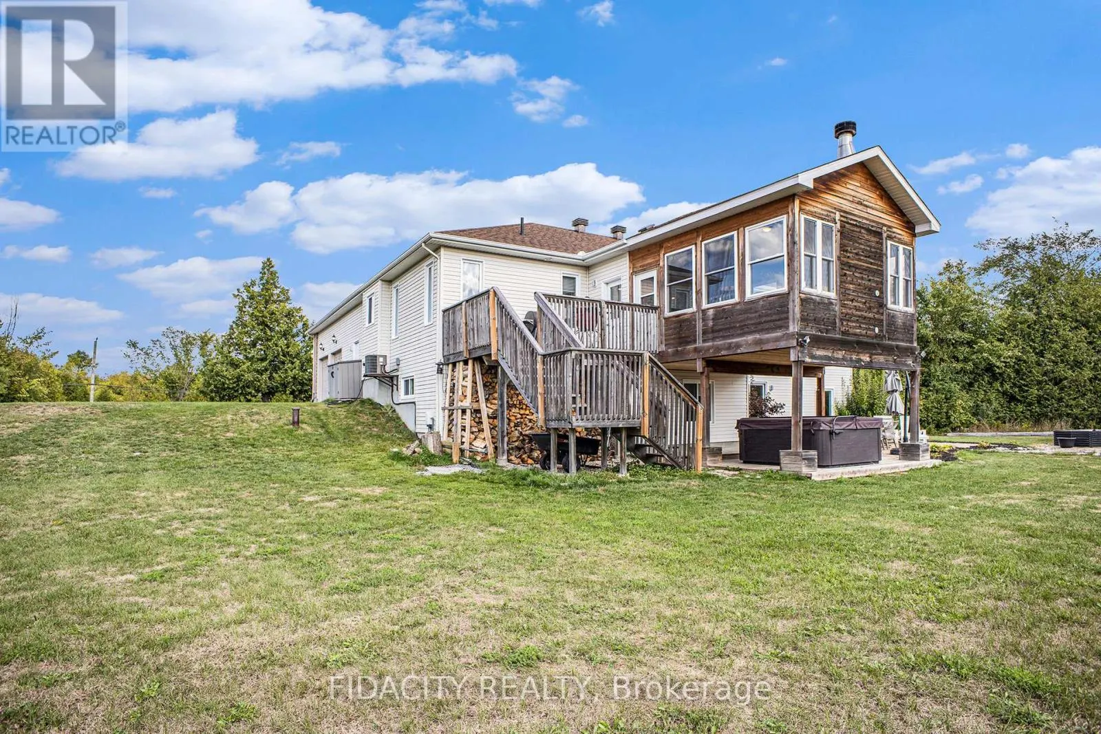 16 CANADIAN DRIVE
