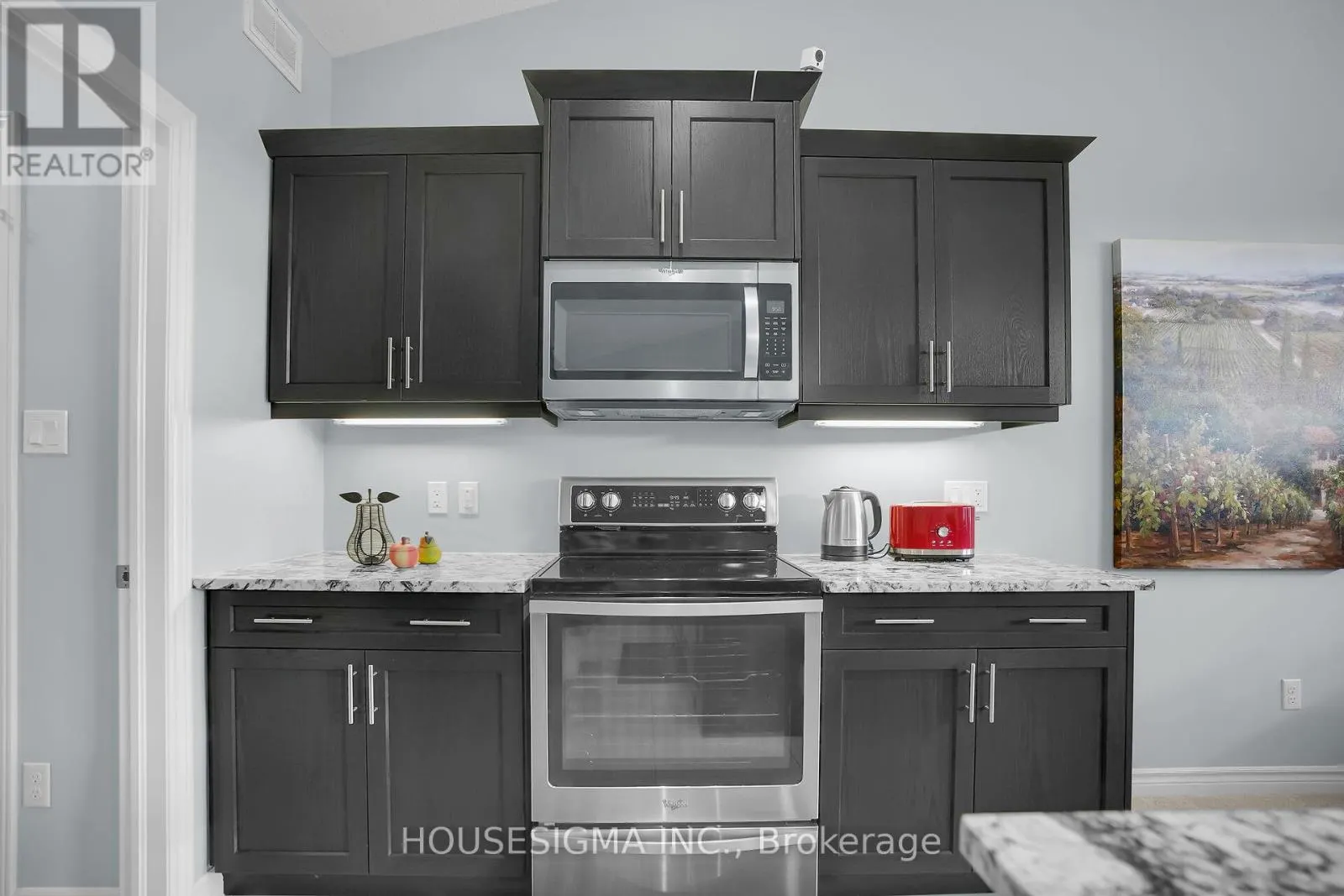 123 - 2250 BUROAK DRIVE, #123