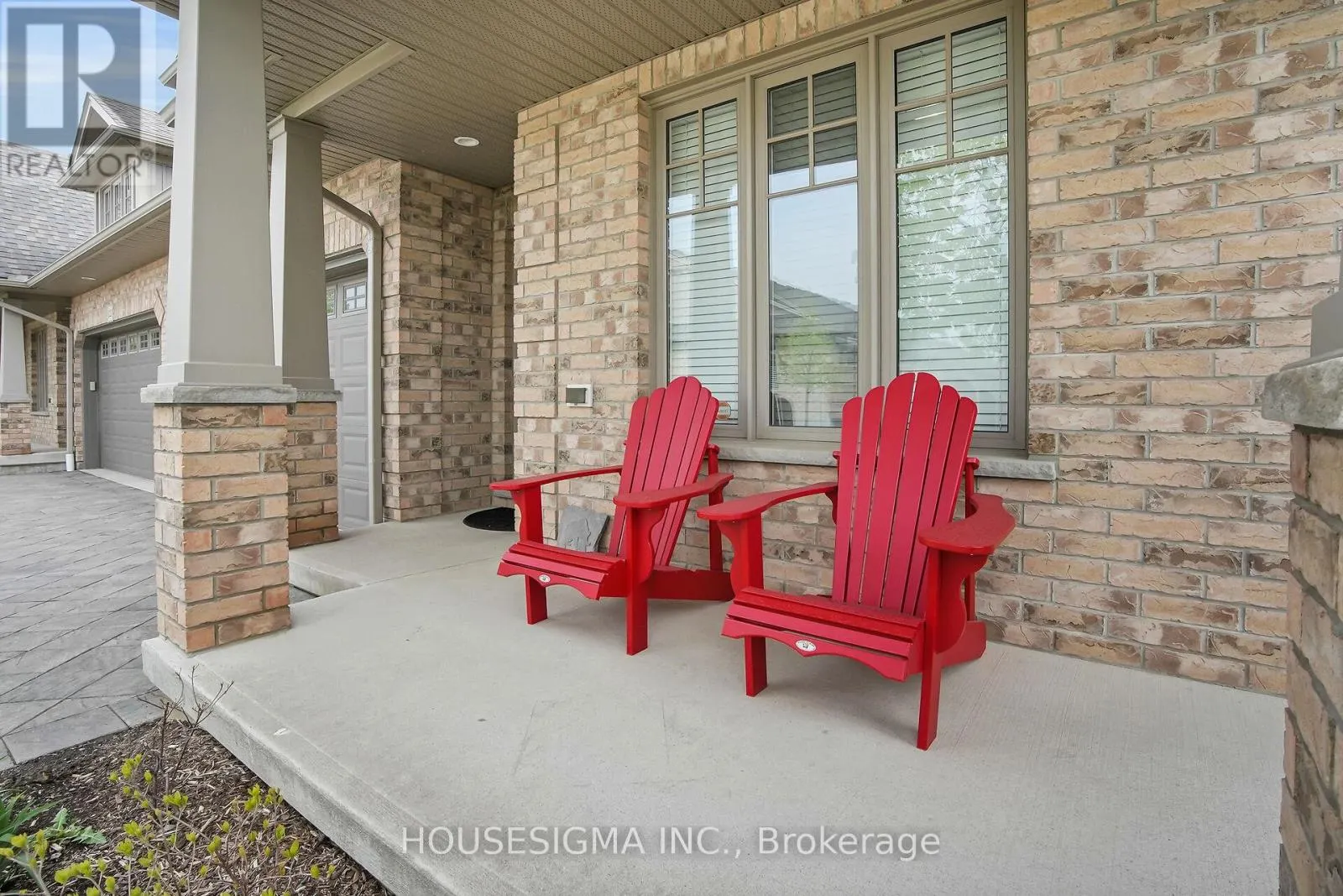 123 - 2250 BUROAK DRIVE, #123