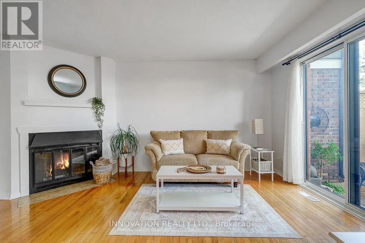 1645 DU SOMMET PLACE
