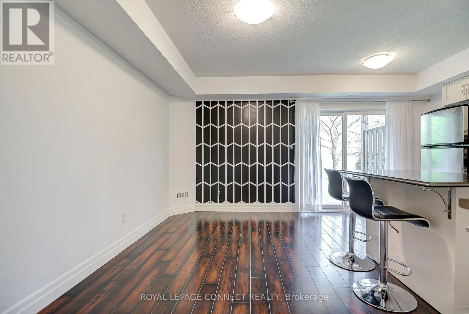 5B - 1180 COUNTRYSTONE DRIVE